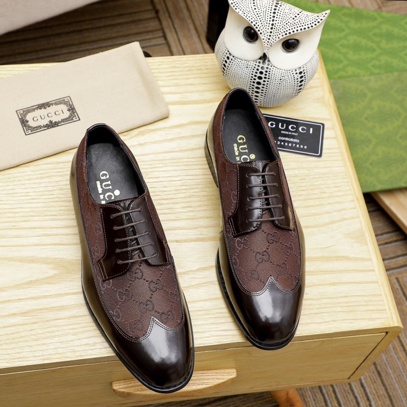 G*u*i leather shoes